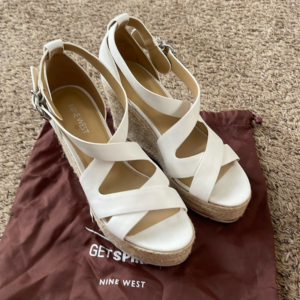Nine West White Leather Espadrille Wedges 9M
